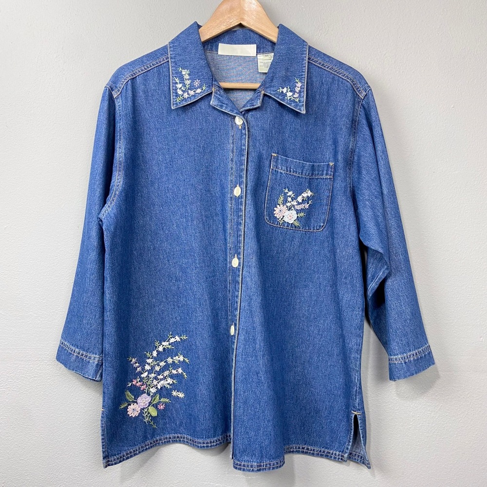 Vintage Susan Bristol Denim Shirt Size M Floral Embroidery Button Up Cottagecore